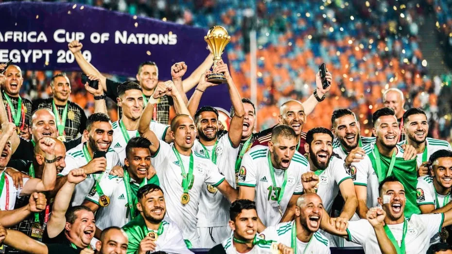 المنتخب الجزائري “سيخسر” لقب كاس افريقيا حسب توقعات موقع مختص