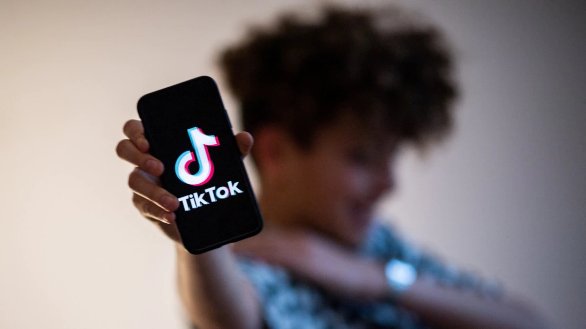 سلطة ضبط السمعي البصري تتجه لحجب تطبيق tik tok في الجزائر