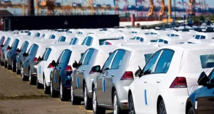 وزير الصناعة أحمد زغدار يكشف تطورات جديدة بخصوص ملف استيراد السيارات