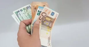 تراجع الأورو والدولار مقابل الدينار الجزائري ليوم السبت 17 سبتمبر 2022