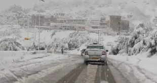 ثلوج كثيفة الجزائر على موعد مع موجة برد قطبية بداية من يوم الاربعاء المقبل