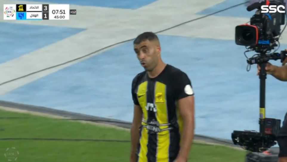 فيديو هدف غريب من المغربي حمدالله في مرمى الهلال اليوم