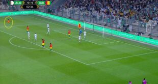 بالفيديو: الجزائر تستقبل هدفاً غريباً لم يُشاهد منذ سنوات